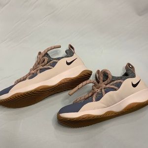 Women's Nike City Loop Trainer Sneakers!